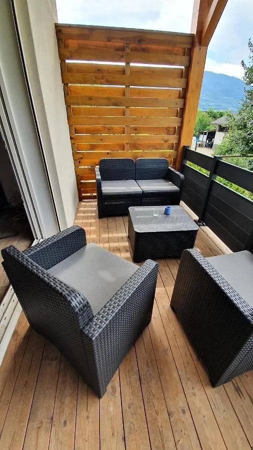 Apartment Location Appartement Entier Entre Lacs Et Montagnes 1 A 7 Personnes 80 M2 Barraux