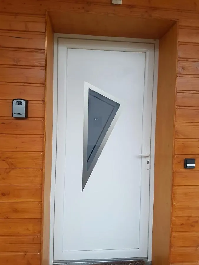 Location Appartement Entier Entre Lacs Et Montagnes 1 A 7 Personnes 80 M2 Barraux 0*,  France